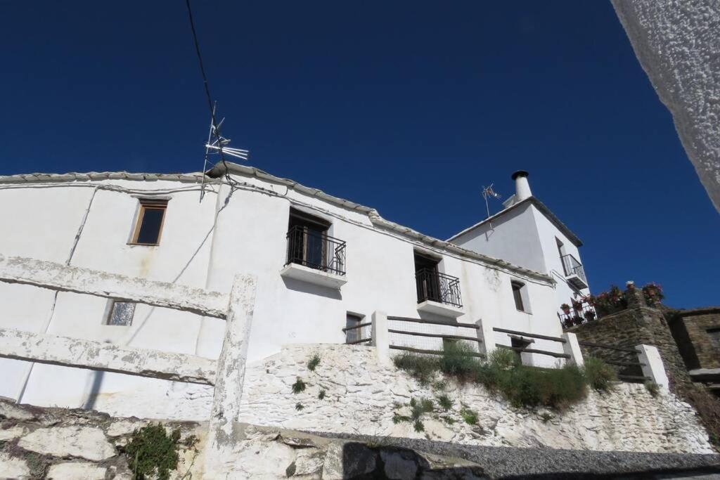 Casa La Solea. Vistas Al Pueblo Y La Sierra Ferienhaus